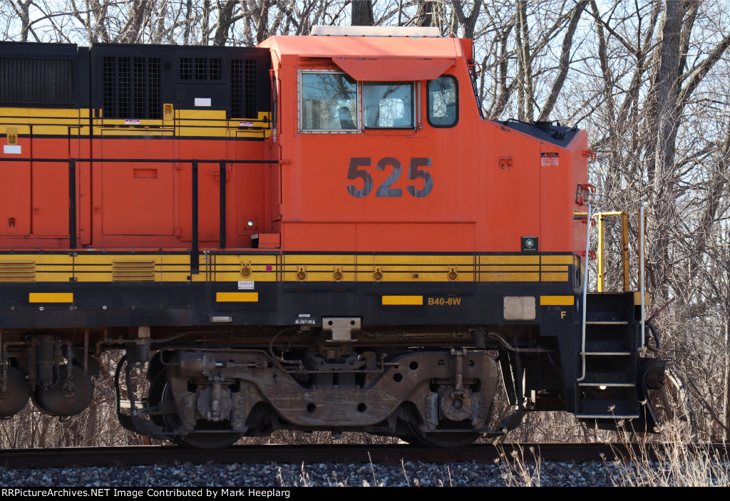 BNSF 525